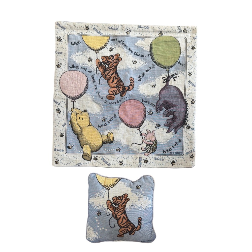 Disney Winnie The Pooh Tigger Eeyore Piglet Tapestry‎ Pillow Wall Hanging Set
